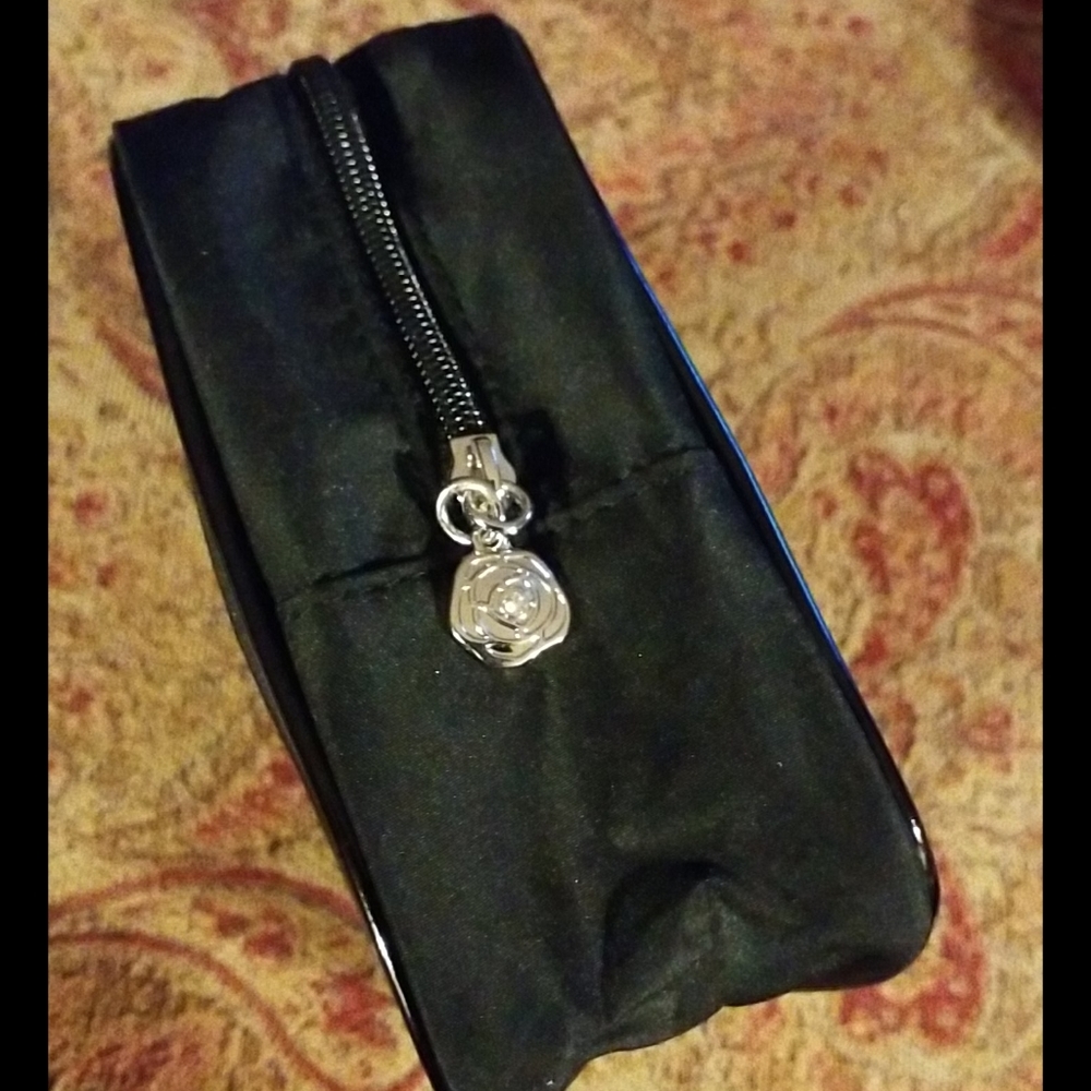 NEW Lancome Paris Travel Bag Makeup Bag - Picture 6 of 12